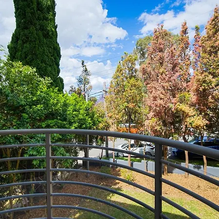 Hornsby Furnished Apartments Exterior photo
